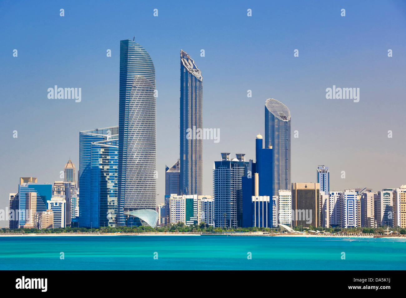 Vereinigte Arabische Emirate, Vereinigte Arabische Emirate, Nahost, Abu Dhabi, Stadt, Skyline, Central Market Tower, Tower, Architektur, Gebäude, Innenstadt Stockfoto