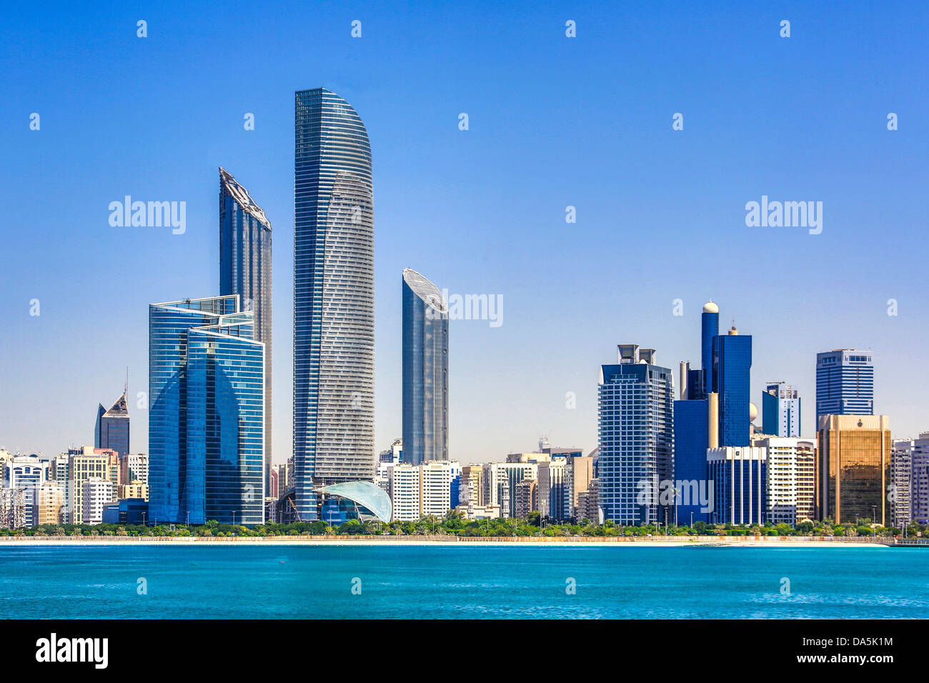 Vereinigte Arabische Emirate, Vereinigte Arabische Emirate, Nahost, Abu Dhabi, Stadt, Skyline, Central Market Tower, Tower, Architektur, Gebäude, Innenstadt Stockfoto