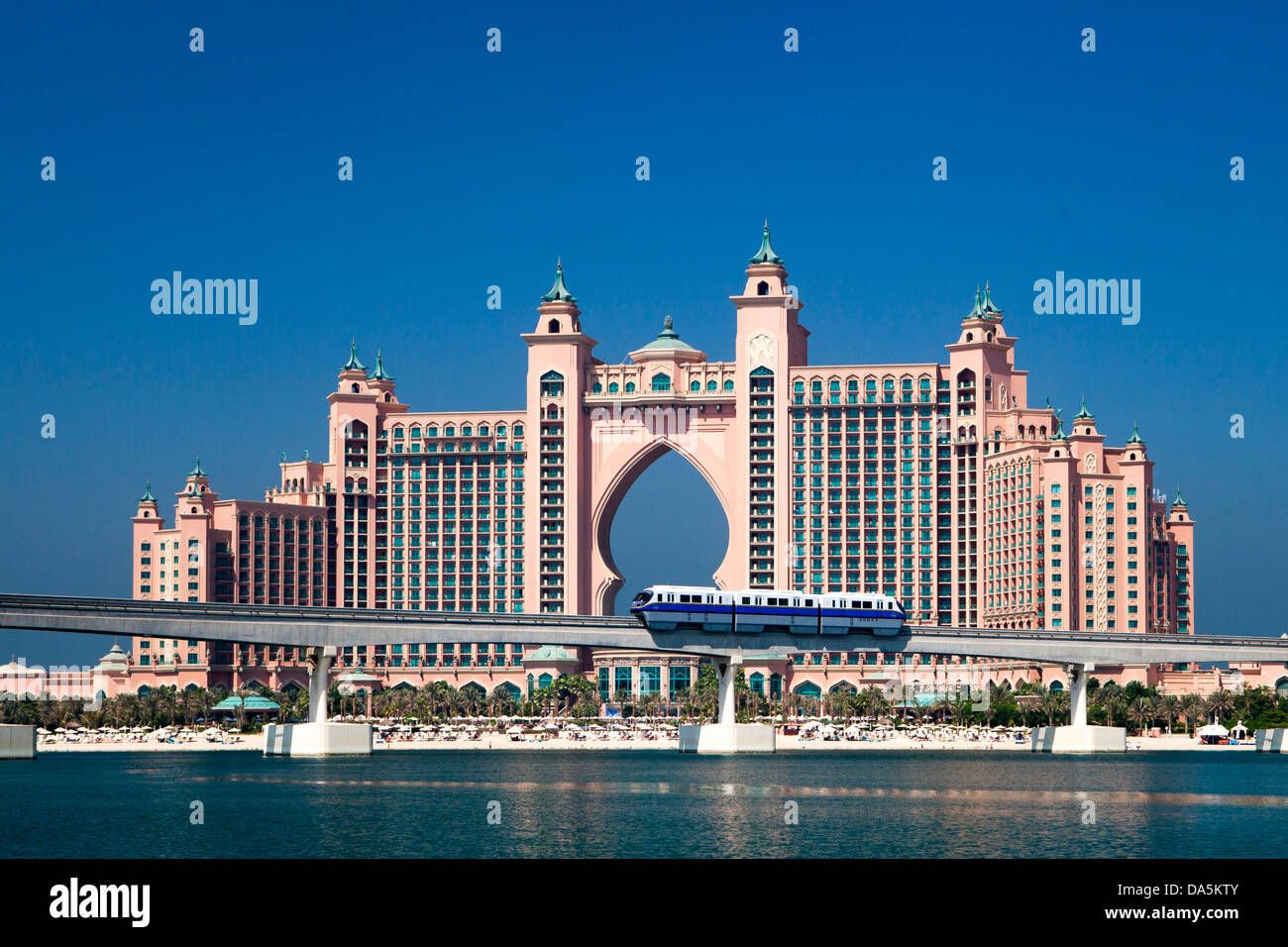 Vereinigte Arabische Emirate, Vereinigte Arabische Emirate, Dubai, City, Jumeirah, Palm Jumeirah, Atlantis, Gebäude, Bogen, Atlantis, Strand, berühmt, Hotel, Palm, Stockfoto