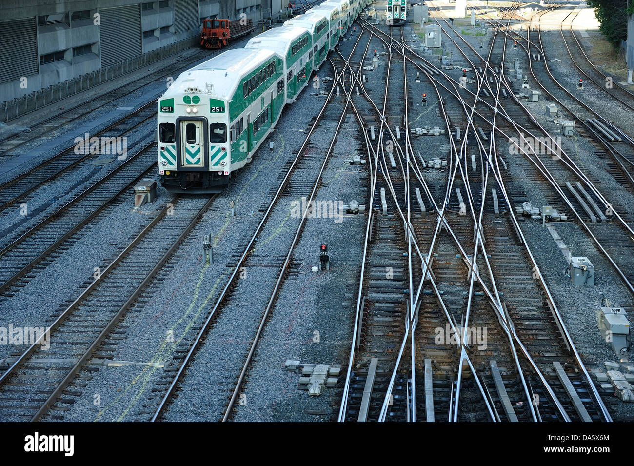 Gleisanlagen, trainieren, Innenstadt, Ontario, Kanada, Eisenbahn, Verkehr, Toronto, Stockfoto