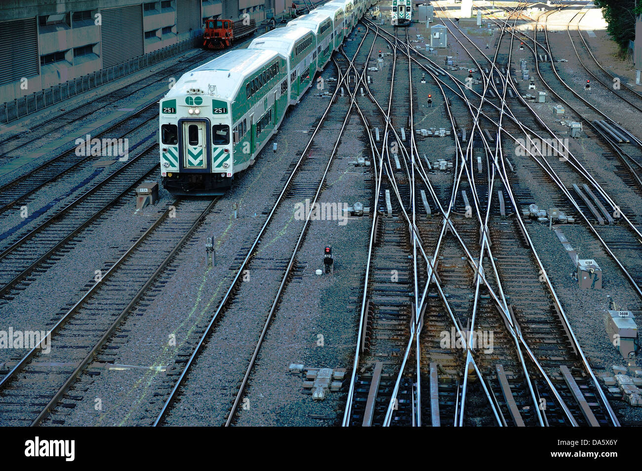 Gleisanlagen, trainieren, Innenstadt, Ontario, Kanada, Eisenbahn, Verkehr, Toronto, Stockfoto