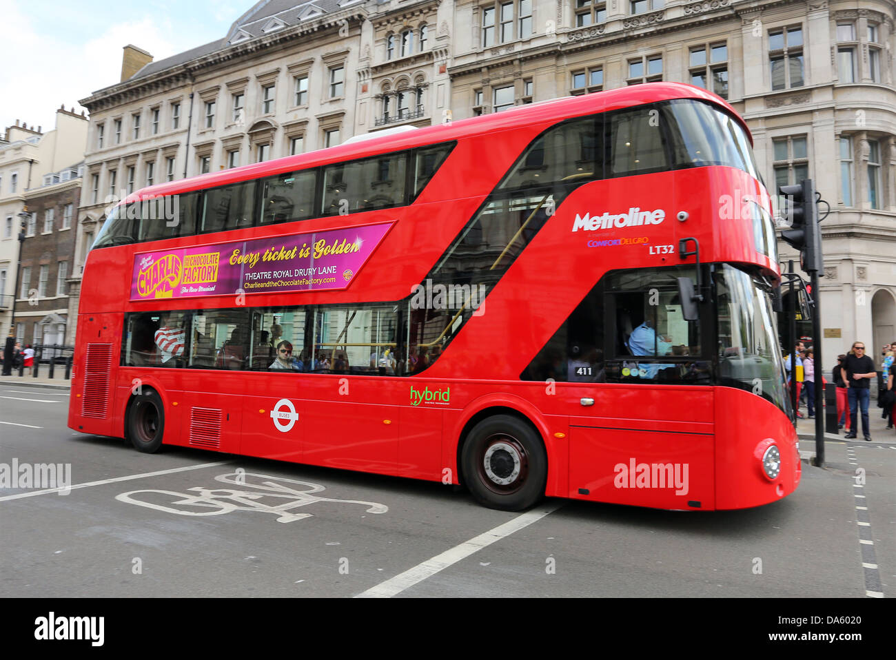 Neue Routemaster rot London-Doppeldecker-Bus aka Boris Bus Stockfoto