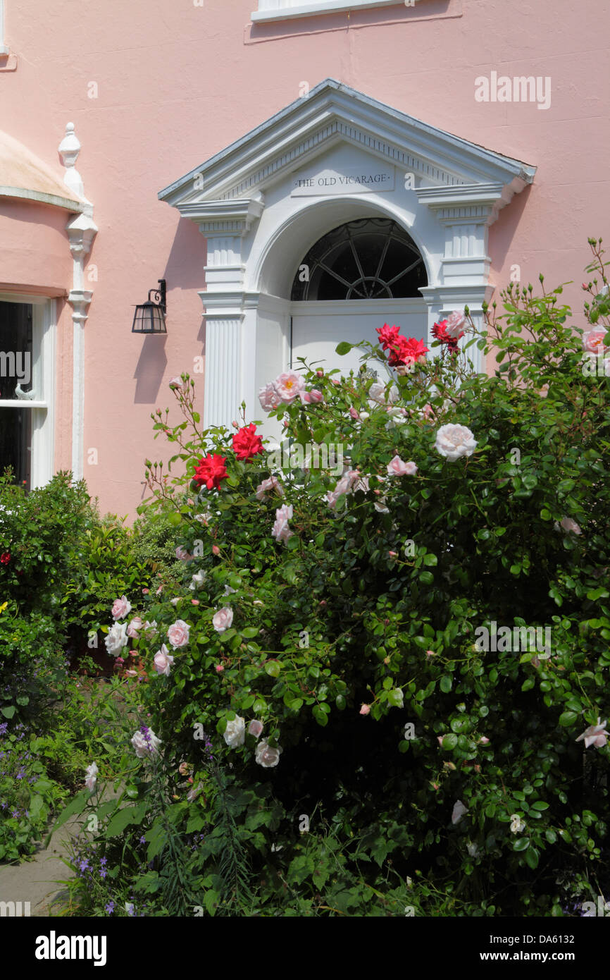 Tür der alten Pfarrhaus, Roggen, East Sussex, England, UK, GB Stockfoto