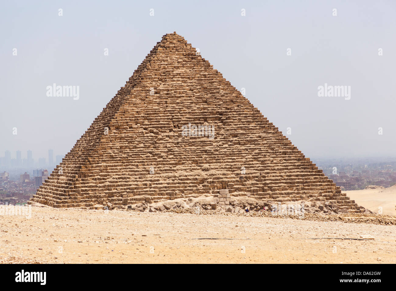 Pyramide des Mykerinos, auch bekannt als Pyramide des Mykerinos Gizeh, Kairo, Ägypten Stockfoto