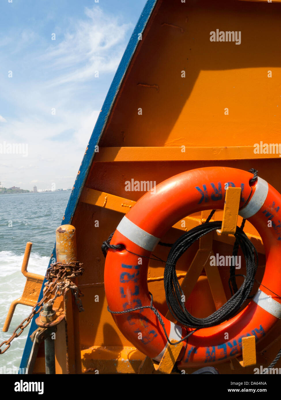 Rettungsring Ring, Fähre nach Staten Island, NYC Stockfoto