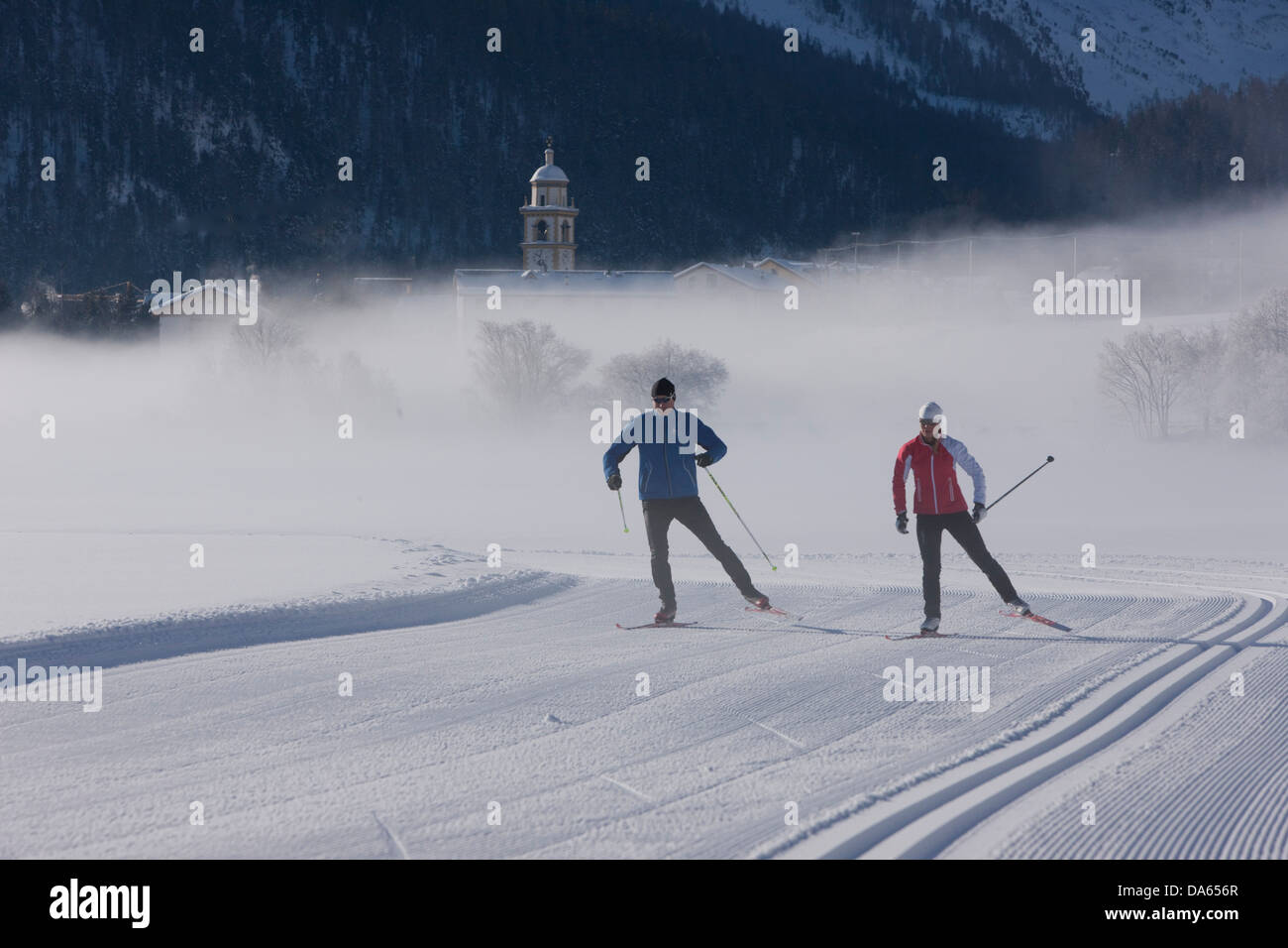 Langlauf, ski, Celerina, Winter, Kanton, GR, Graubünden, Graubünden, Engadin, Engadin, Oberengadin, Wintersport, Schweiz Stockfoto