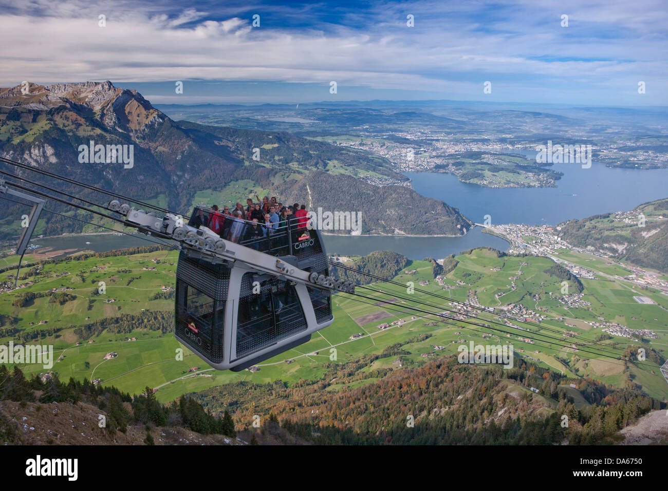 Cabrio Straße, Seilbahn, Seilbahn, Ansicht, Tourismus, Stanserhorn, Herbst, Berg, Berge, Bergstraße, Kanton, Obw Stockfoto