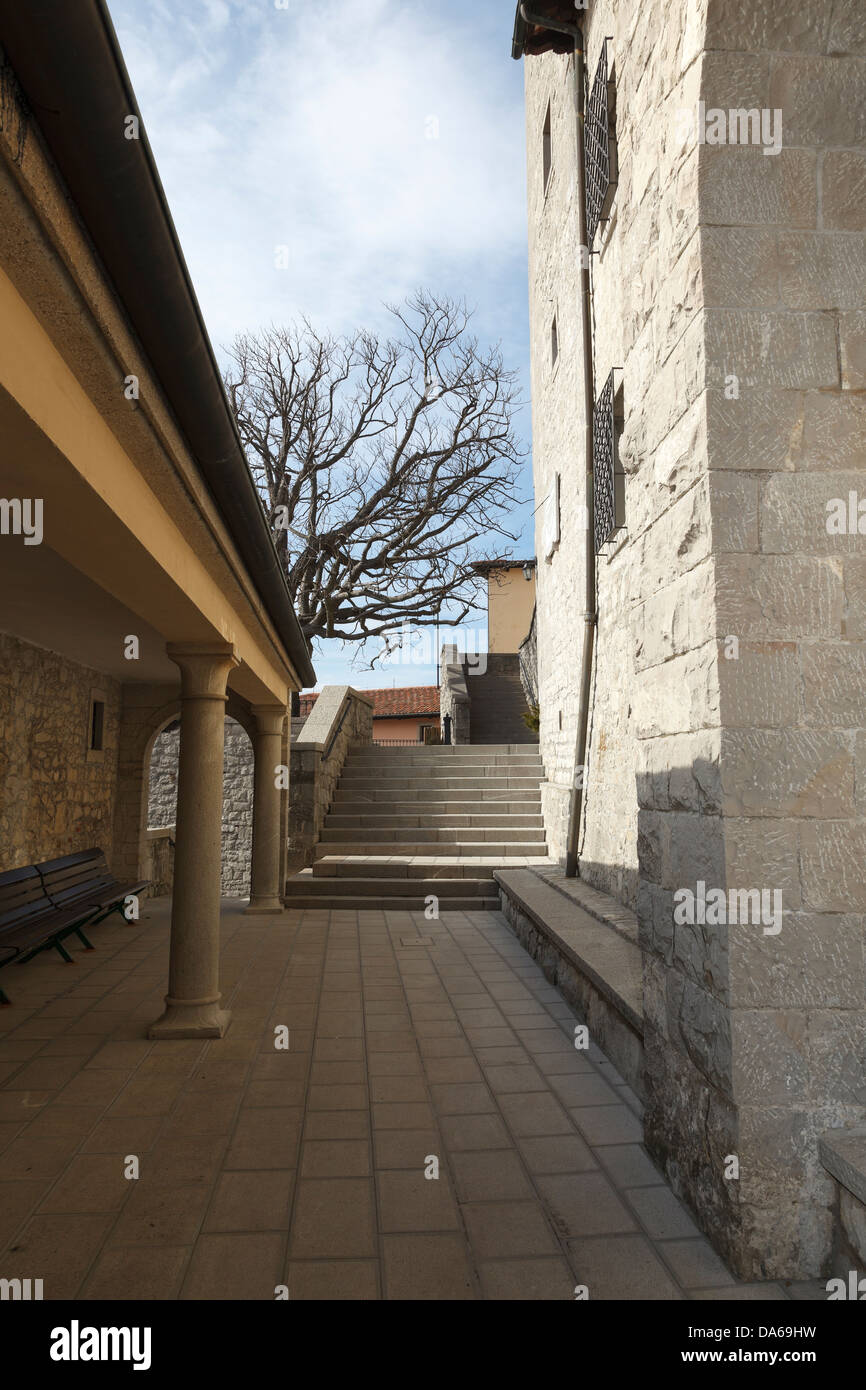 Kreuzung Castelmonte Heiligtum, Friaul, Italien Stockfoto
