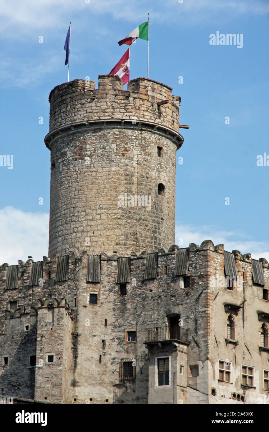 märchenhaften Schloss im Zentrum Stadt von Trento in Italien Stockfoto