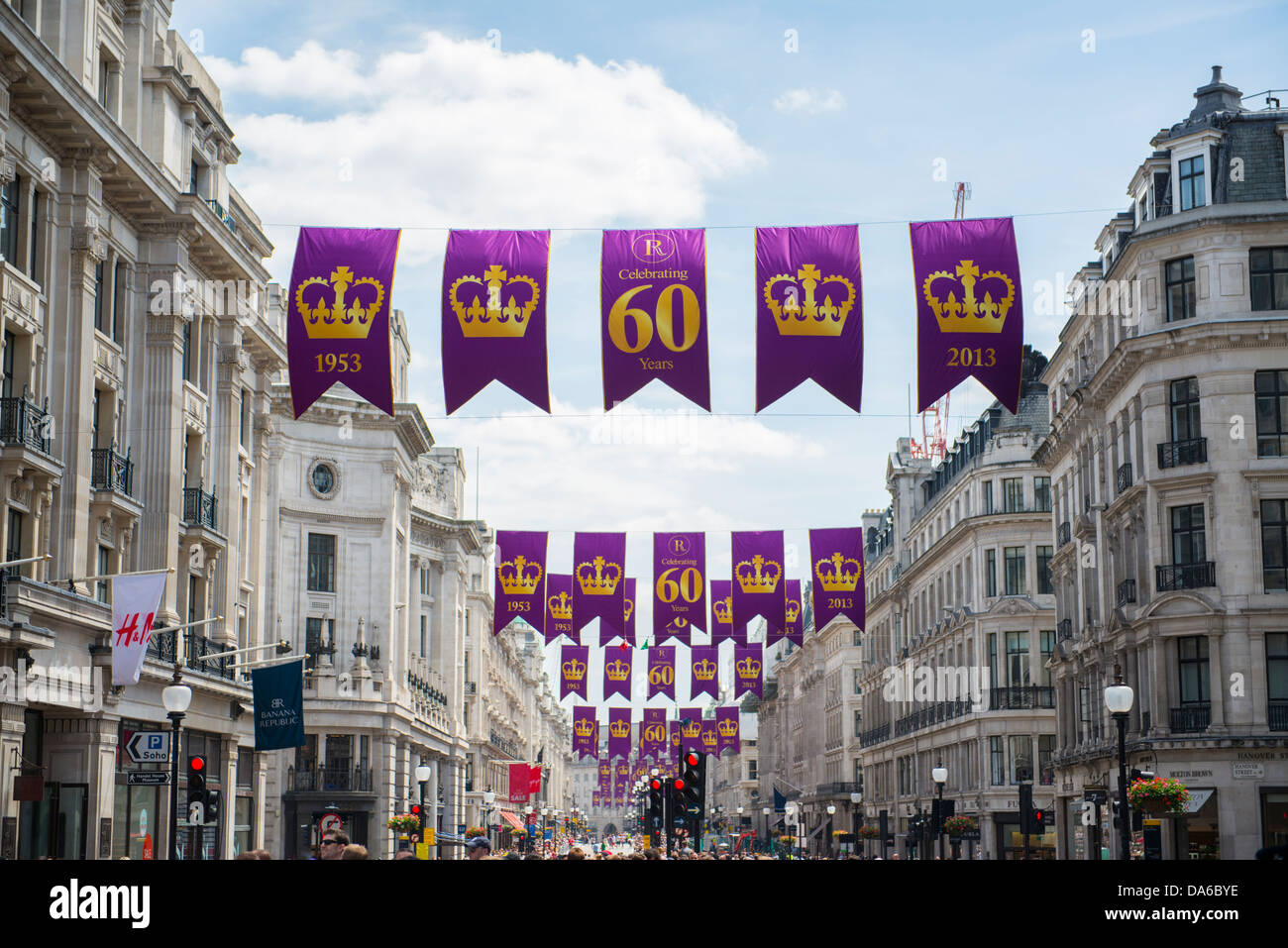 Ammern Futter Regent Street in der Feier der Königin Elizabeth II 60. Jahrestag der Krönung Stockfoto