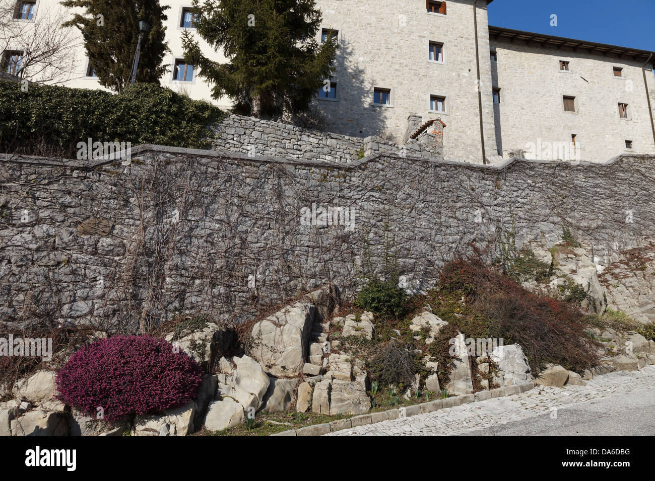 Castelmonte, mittelalterliche Dorf von Friaul, Italien Stockfoto