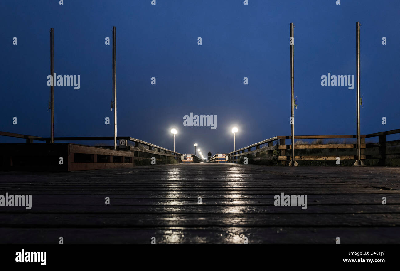Wustrow Pier bei Nacht Stockfoto