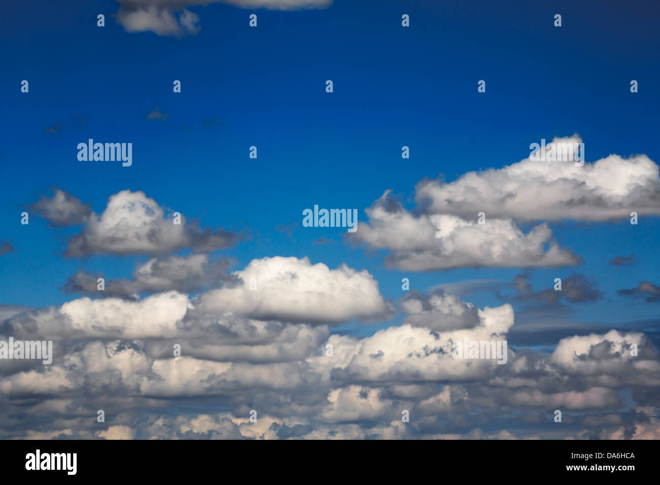Blauer Himmel Wolken Cielo Azul nubes Stockfoto