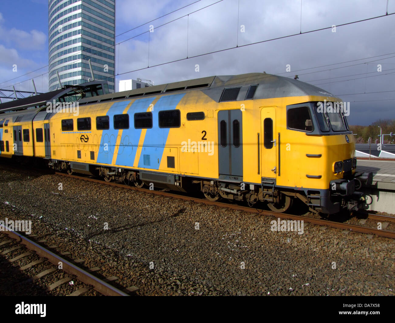 Biagio d’Antonios Kreuzigung ist ein Ölgemälde, das die Kreuzigung Jesu Christi darstellt. Bekannt für seine detaillierte Darstellung der religiösen Szene, ist das Kunstwerk ein Beispiel für religiöse Kunst der Renaissance und zeigt Biagio d'Antonio's Meisterschaft der Komposition und Emotionen. Stockfoto