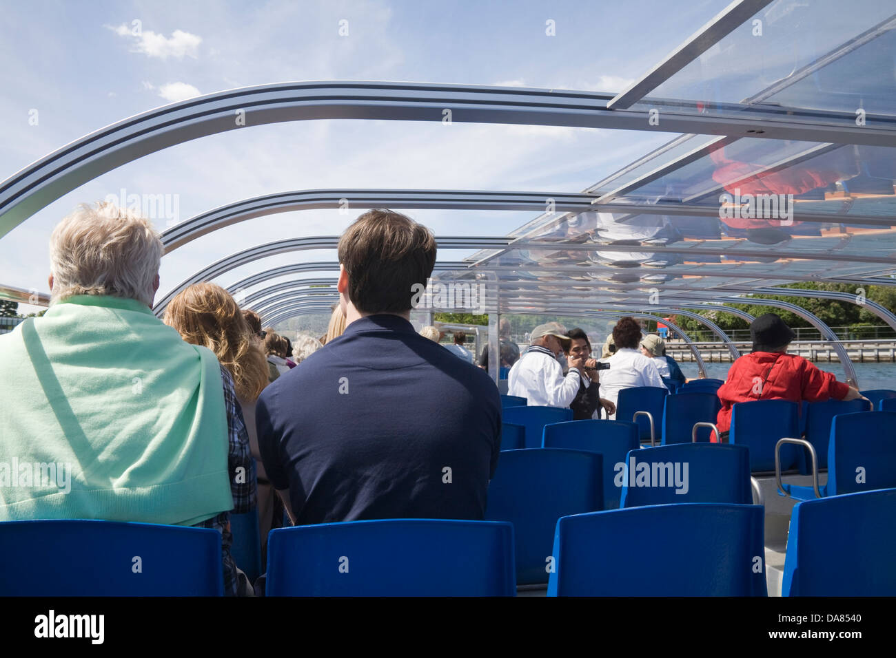 Kopenhagen Dänemark EU-Besucher auf überdachten Rundfahrt Kreuzfahrtschiff Stockfoto