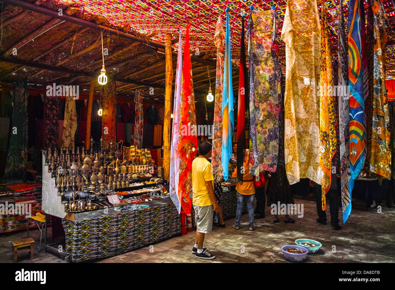 Turpan nationale Eigenheiten Souvenir-Shop, Xinjiang Stockfoto