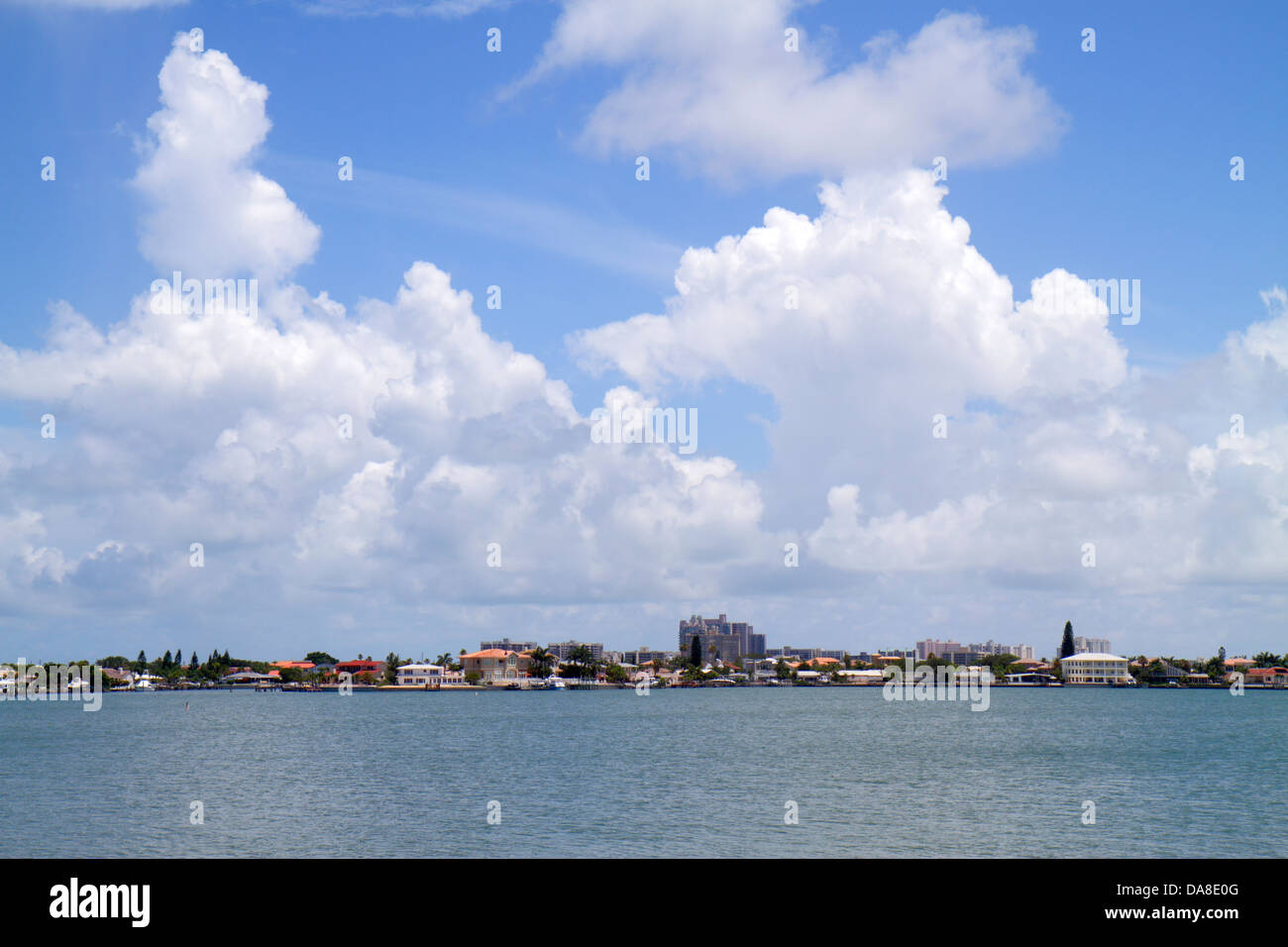 Florida Saint St. Petersburg, Belleair Beach, Gulf Intracoastal Waterfront Häuser, Besucher reisen Reise Tour Tourismus Wahrzeichen Cultu Stockfoto