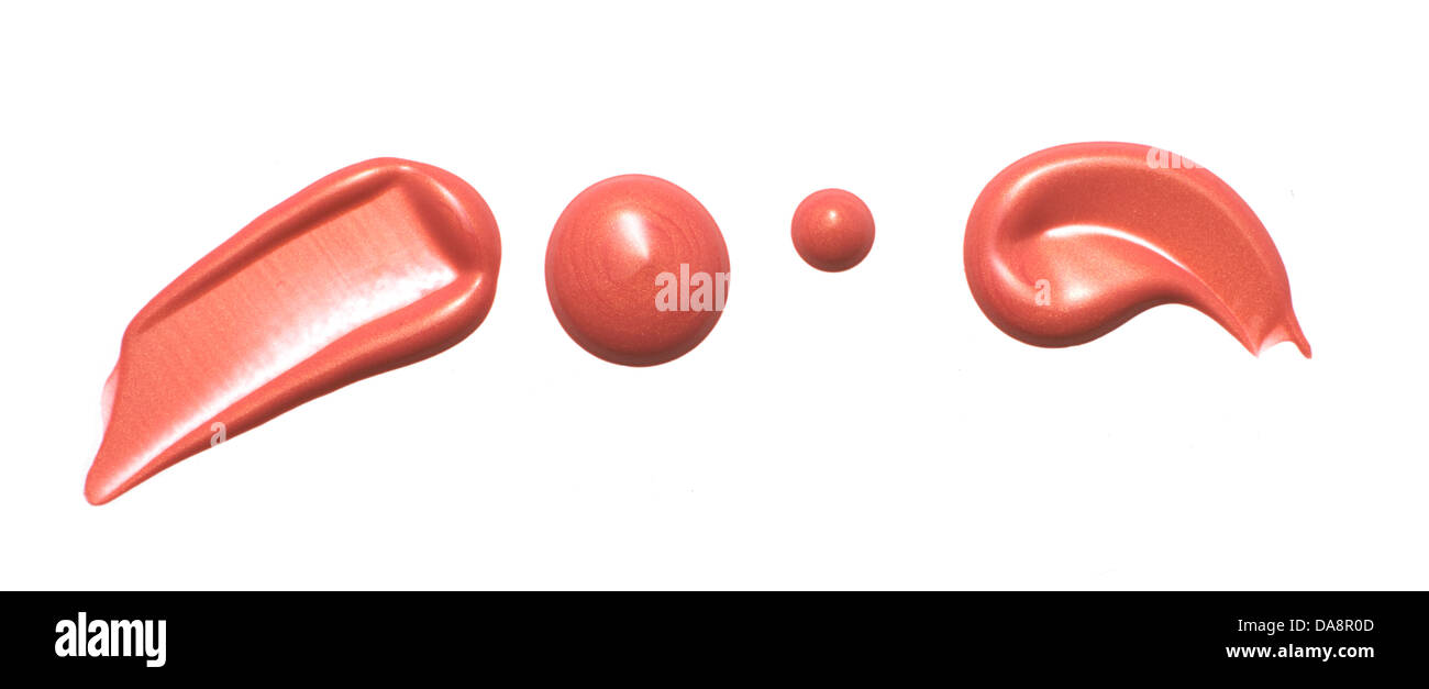 rote Lippen Glanz erröten Blob ausgeschnitten auf weißem Hintergrund Stockfoto