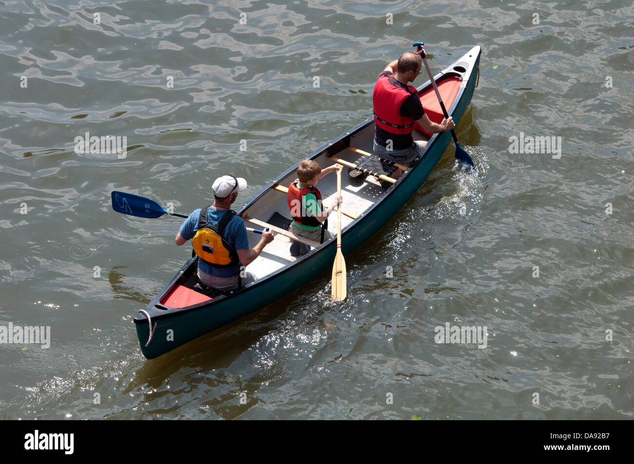 Kanu auf dem Fluss Avon, Bath, UK Stockfoto