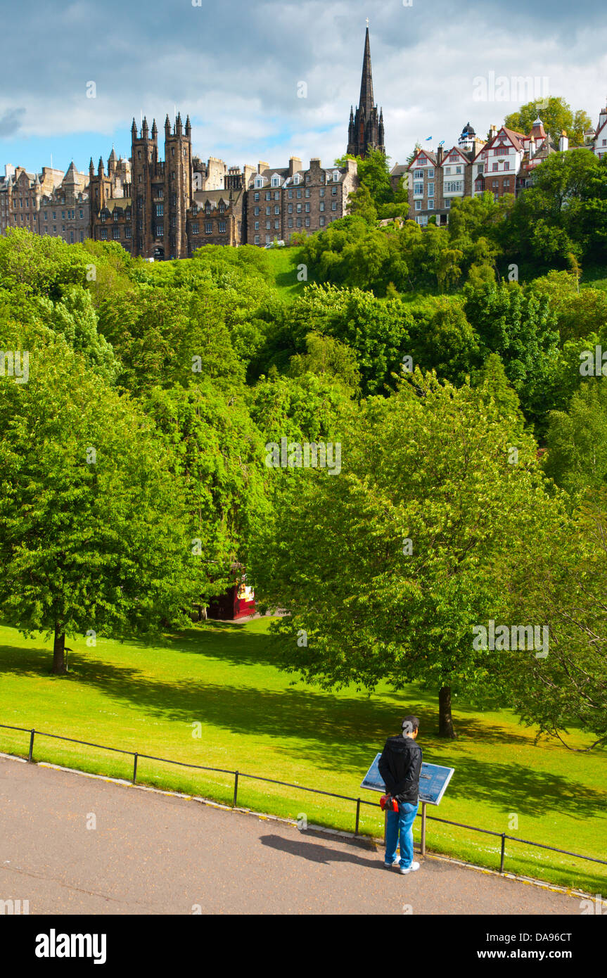 Princes Street Gardens in West Edinburgh Schottland Großbritannien UK Mitteleuropa Stockfoto