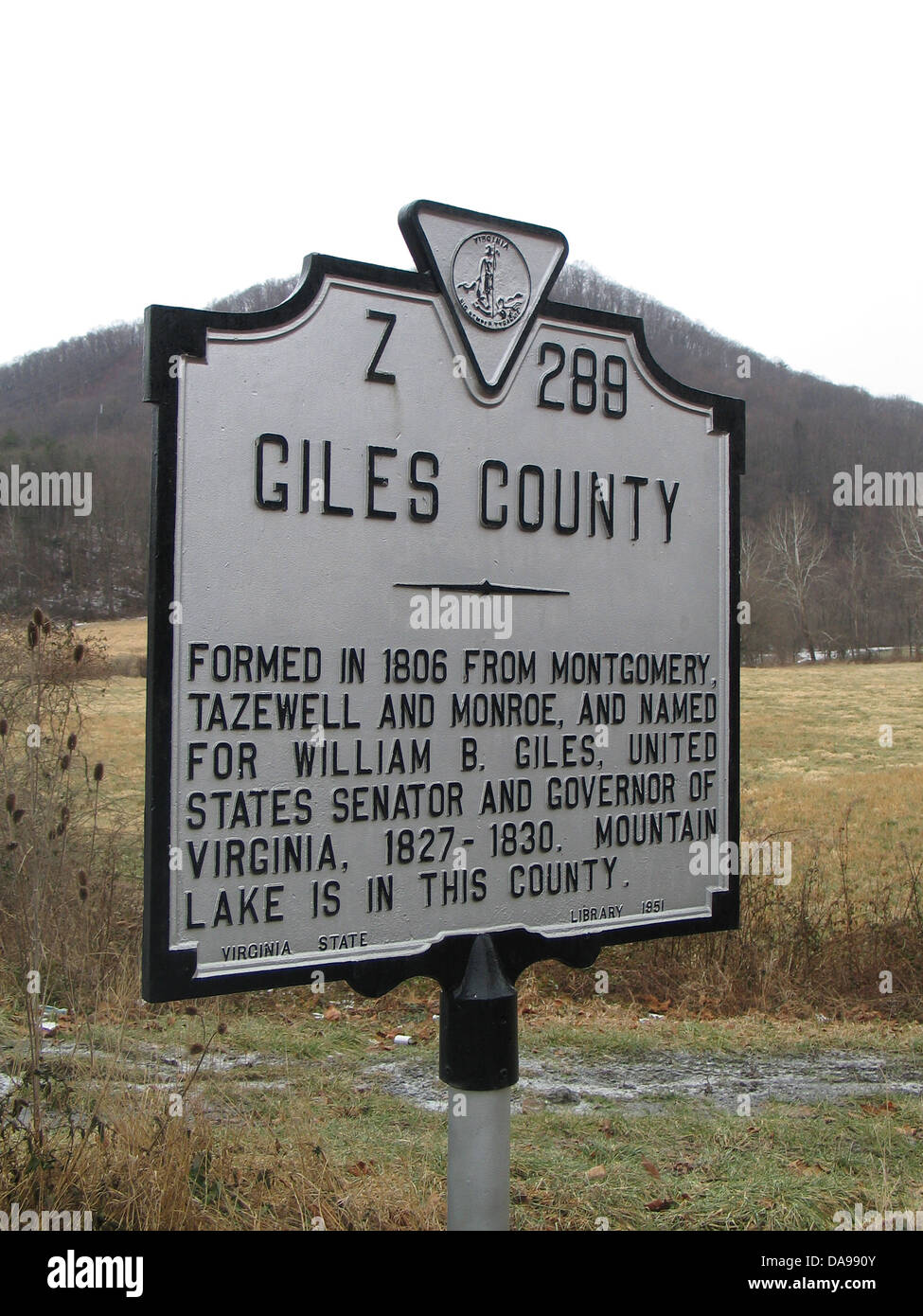 GILES COUNTY Bereich 369 Quadrat-Meilen in 1806 von Montgomery, Tazewell und Monroe, gebildet und benannt nach William B. Giles, US-Senator und Gouverneur von Virginia, 1827-1830. Bergsee ist in dieser Gemeinde. Virginia State Library, 1951. Stockfoto