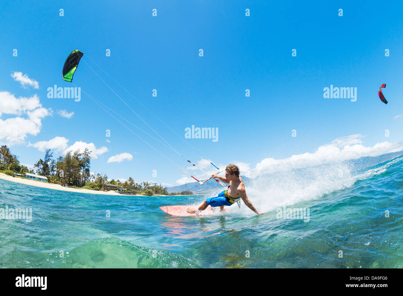 Kite-Surfen, Spaß im Ozean, Extremsport Stockfoto