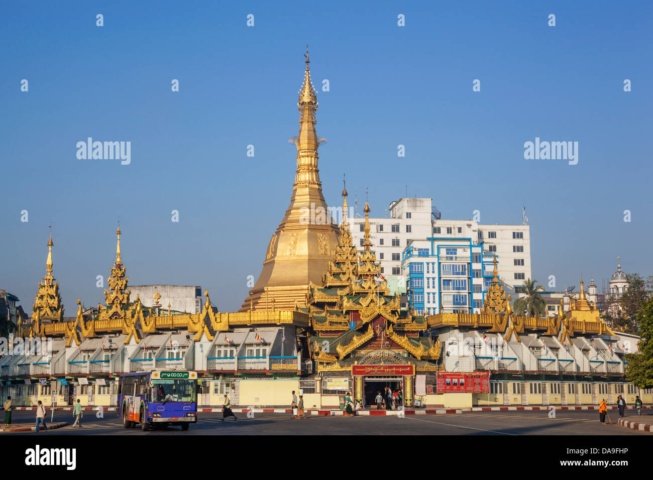 Asien, Myanmar, Burma, Yangon, Rangun, Sule, Sule Pagode, Pagode, Pagoden, Buddhismus, Buddhist, Stupa, Stupas Stockfoto