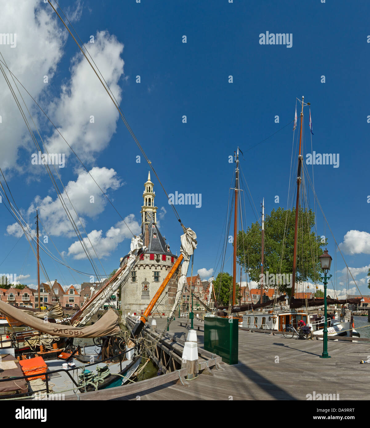 Niederlande, Holland, Europa, Hoorn, Segeln, Schiffe, Schiff, Maintower, Tower, Stadt, Dorf, Sommer, Schiffe, Boot, Stockfoto
