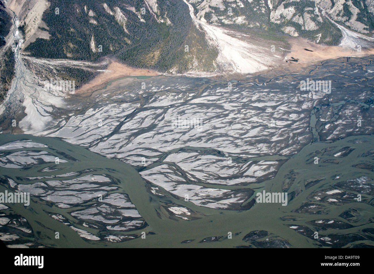 Luftaufnahme des Slims River Valley im Kluane National Park, im Yukon Territorium, Kanada. Stockfoto