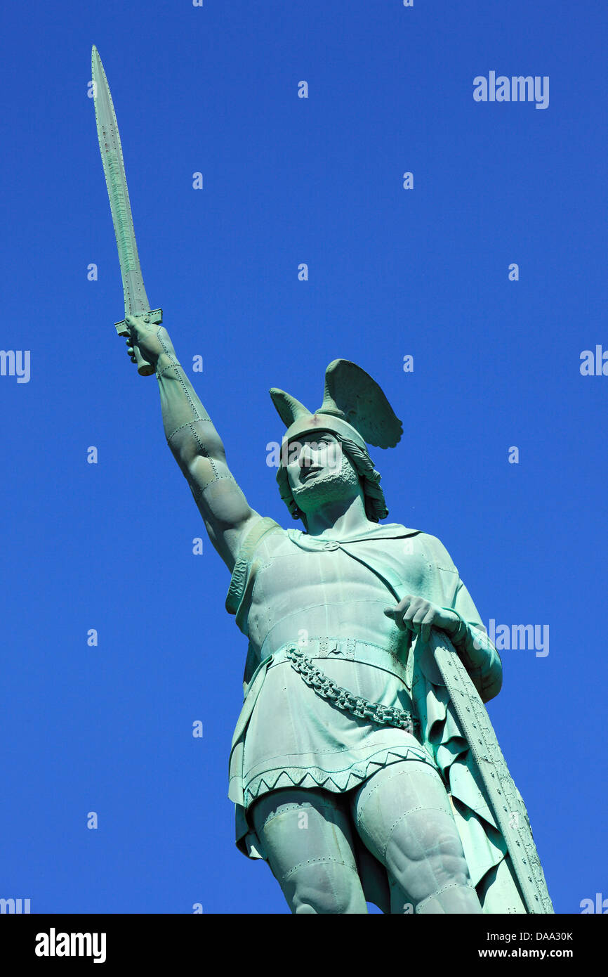 Hermannsdenkmal zur Erinnerung die Schlacht im Teutoburger Wald/Kalkriese, Kolossalstatue von Ernst von Bandel, Cheruskerfuerst Arminius, Detmo Stockfoto