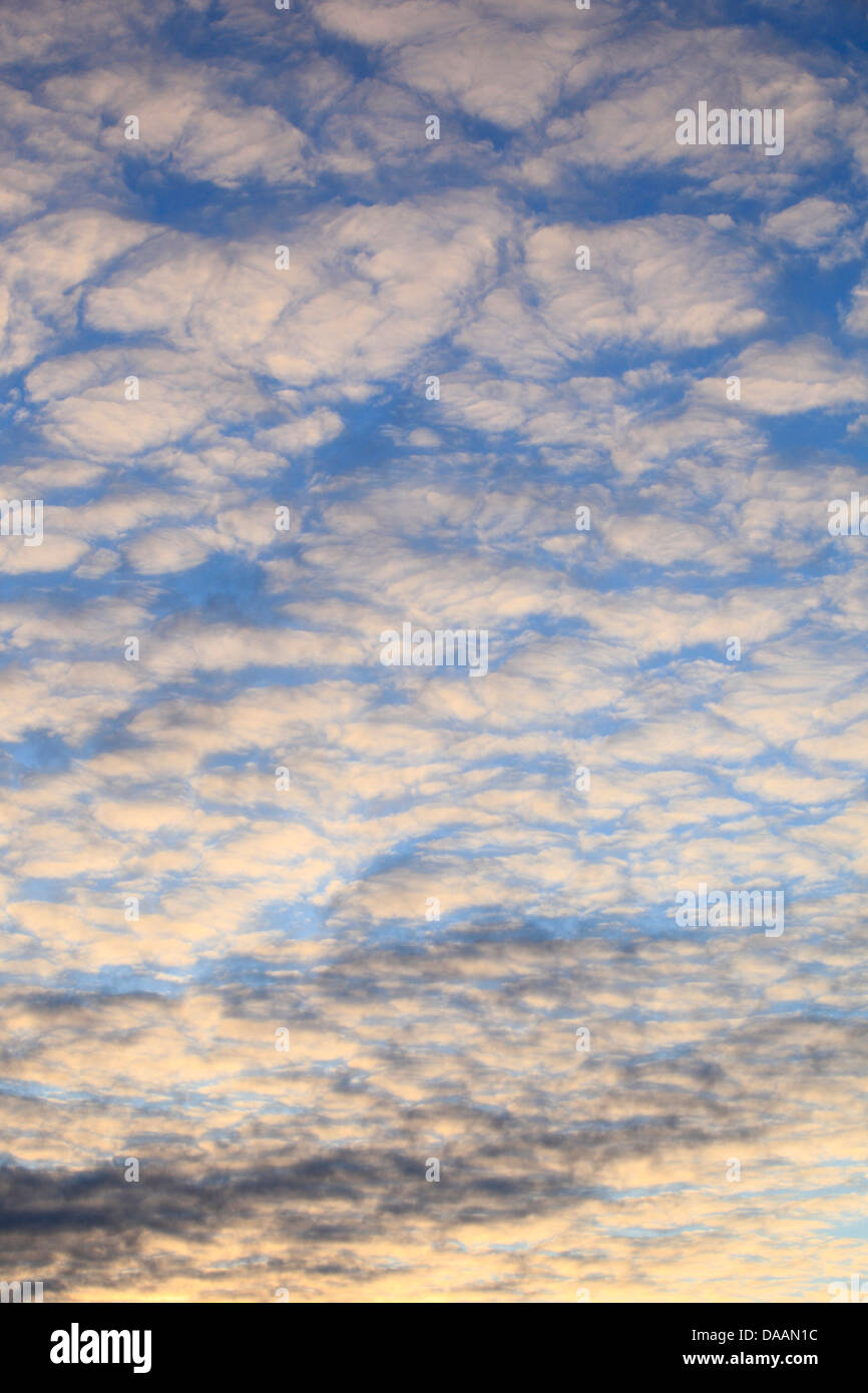 Luft, Breite, Wetter, Wolken, Himmel, Wolke Bildung blauer, blauer Himmel, weiß, wind, bewegen Stockfoto