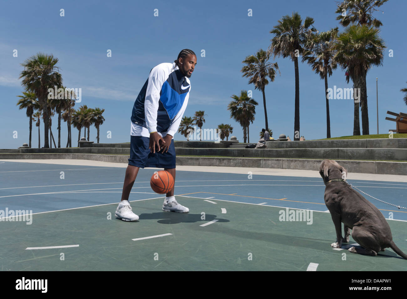 LOS ANGELES, CA-Juni 06: Ronny Turiaf spielen Basketball in Los Angeles, Kalifornien, USA am 6. Juni 2007. Stockfoto