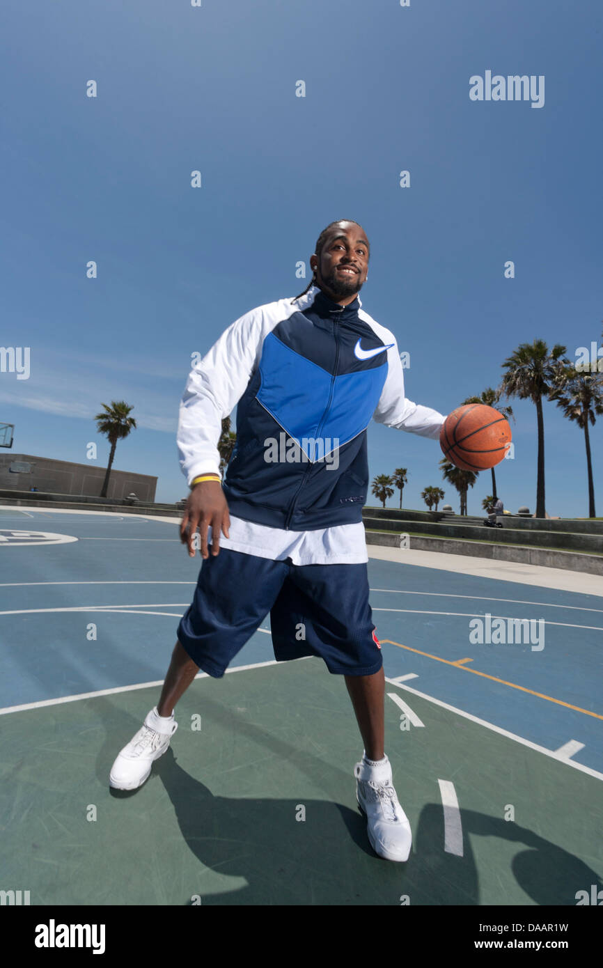 LOS ANGELES, CA-Juni 06: Ronny Turiaf spielen Basketball in Los Angeles, Kalifornien, USA am 6. Juni 2007. Stockfoto