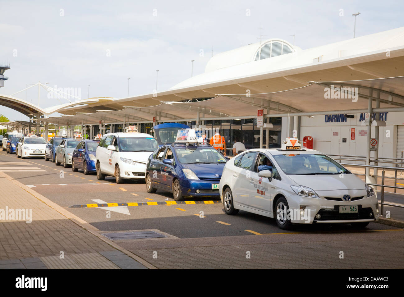 Taxis warten am Flughafen Darwin, northern Territory, Australien-Tarife Stockfoto