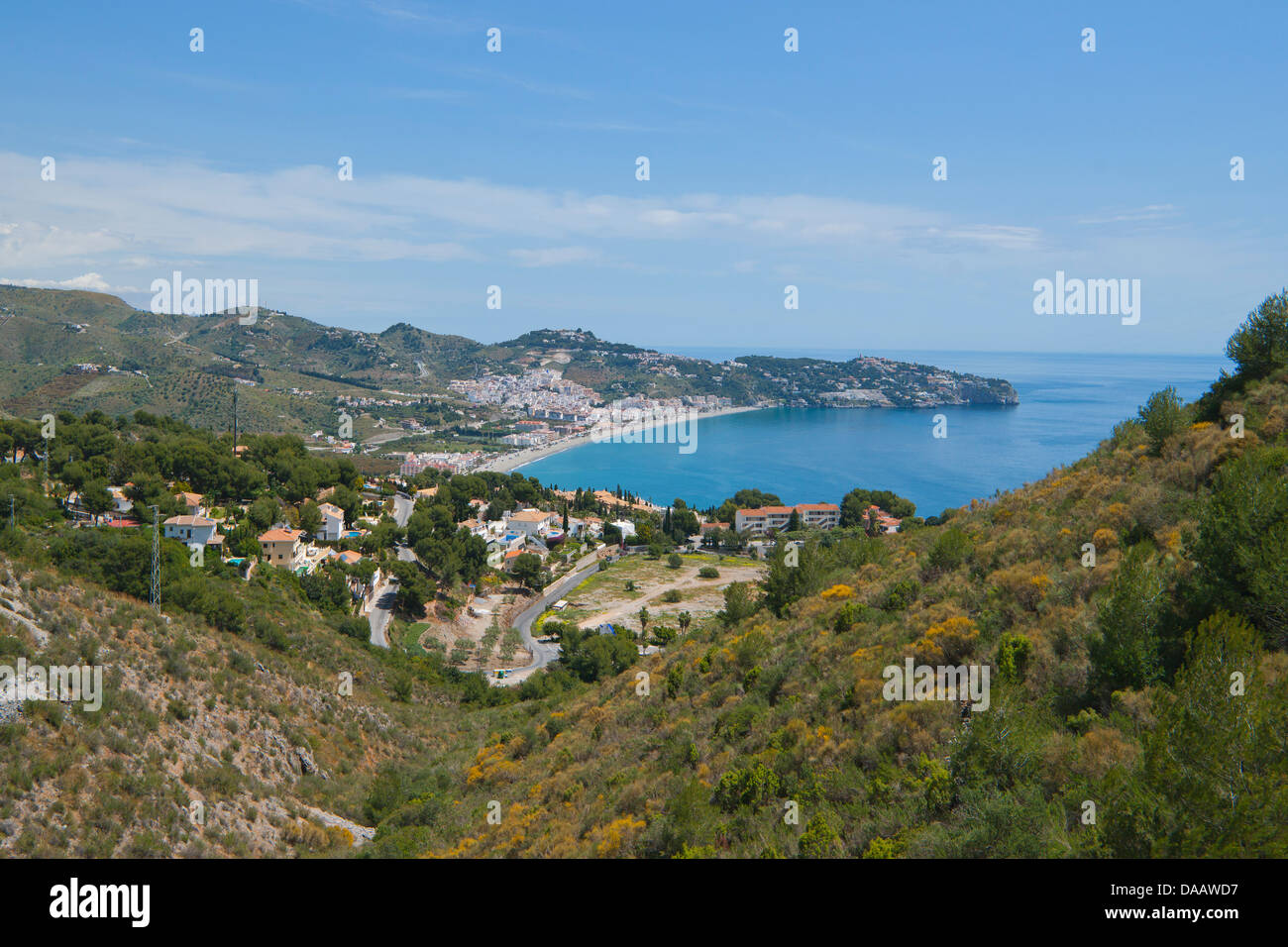Almunecar Beach und Bay, Nerja, Malaga, La Axarquia, Costa Del Sol, Spanien Stockfoto