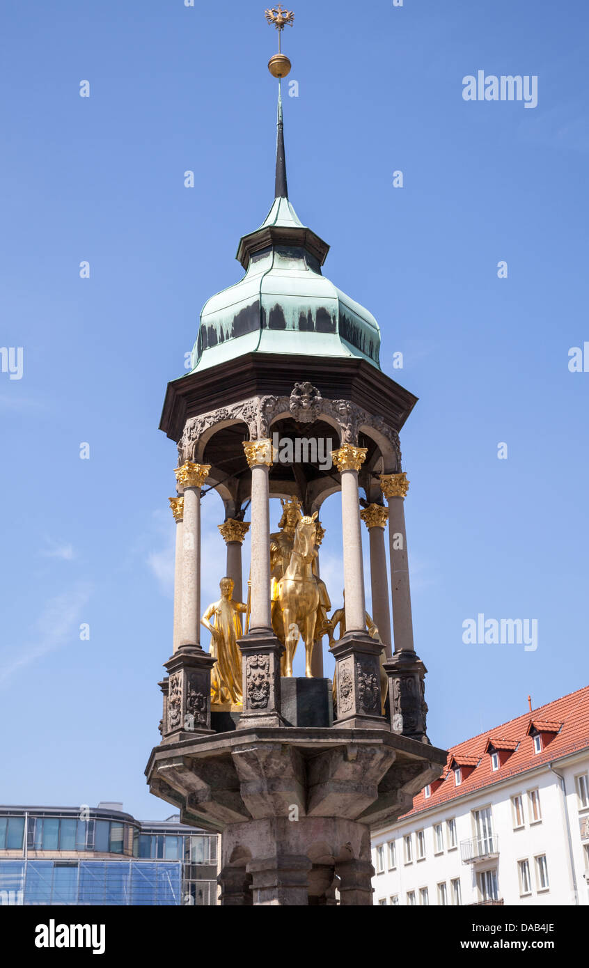 Goldener Reiter am Alter Markt, Magdeburg, Sachsen Anhalt, Deutschland Stockfoto