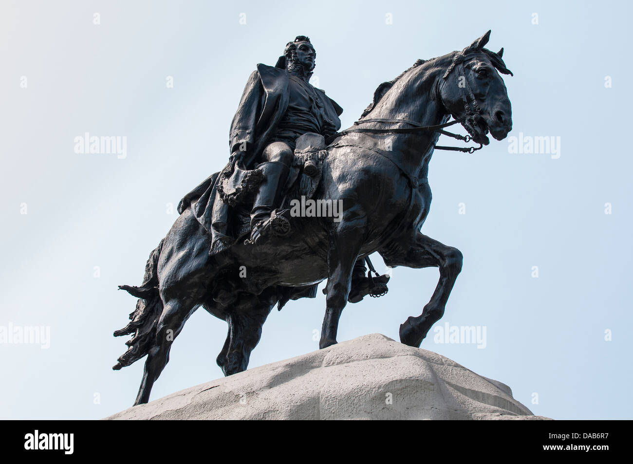 Denkmal für José de San Martín am Pferd in der Plaza San Martín Gärten Platz in der Innenstadt, Lima, Peru. Stockfoto