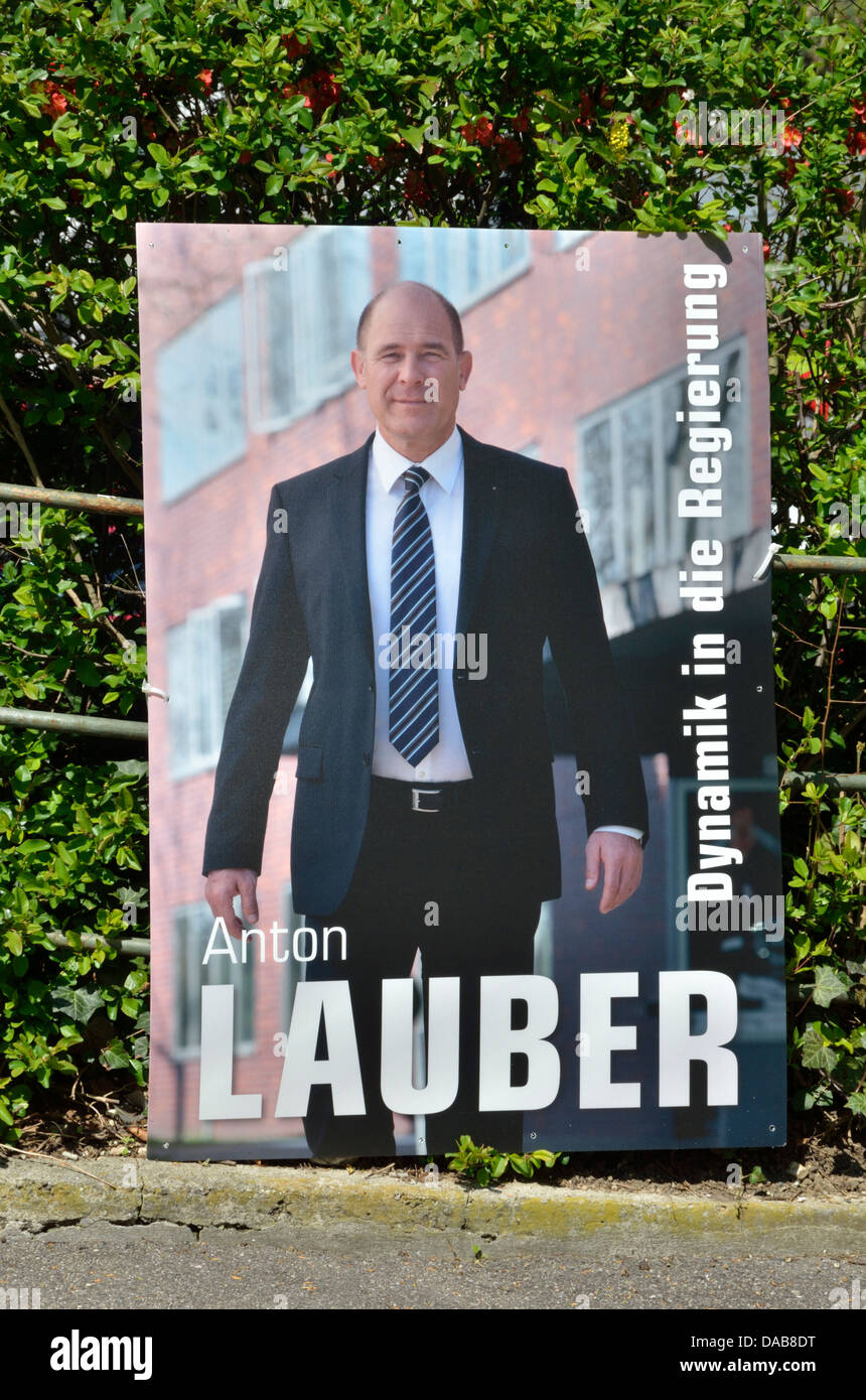 Schweizer Politik Kampagne Plakat mit Anton Lauber, Liestal, Basel-Landschaft, Schweiz. Stockfoto