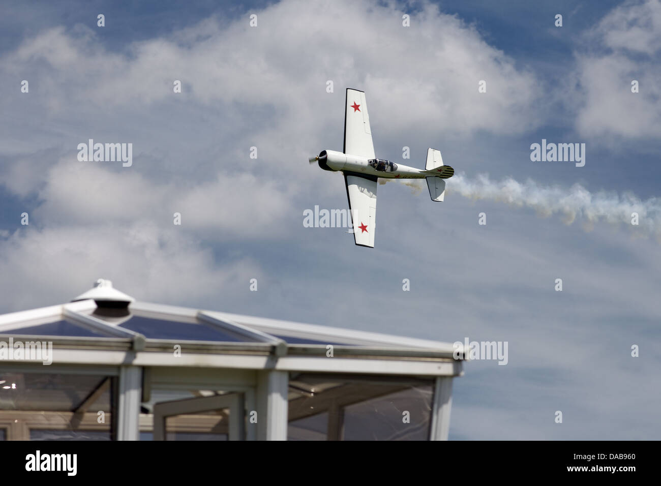 Eine russische Jakowlew Jak-50 Flugzeug, 1949 als experimentelle Turbojet, tun Bremsung fliegen, England gebaut Stockfoto