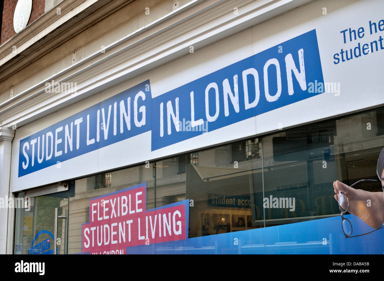 Vereinen Sie Student Living in London Vermieter in Southampton Row, Bloomsbury, London, Großbritannien Stockfoto