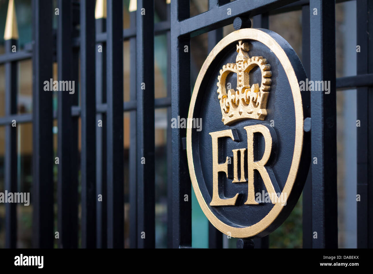 EIIR - Elizabeth II Regina-Queen-Chiffre Stockfoto