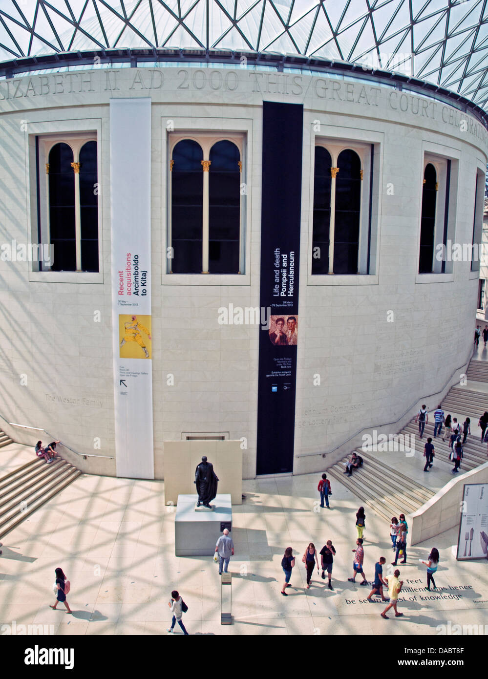 Der Great Court des British Museum, Great Russell Street, London, England, Vereinigtes Königreich Stockfoto