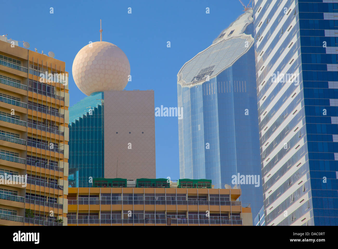 Zeitgenössische Architektur, Abu Dhabi, Vereinigte Arabische Emirate, Naher Osten Stockfoto