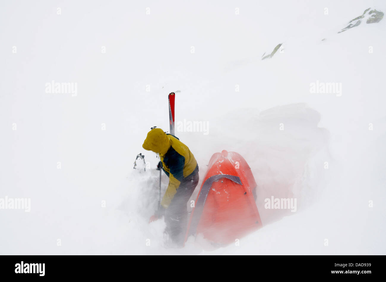 Wintercamping, Chamonix, Haute-Savoie, Französische Alpen, Frankreich Stockfoto