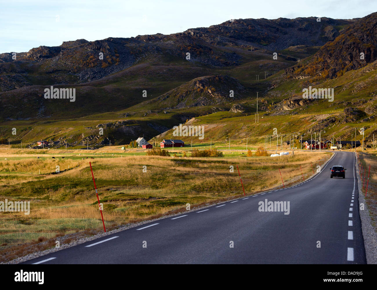 889 Autobahn verläuft in der Finnmark Region rund 100 Kilometer südlich ...