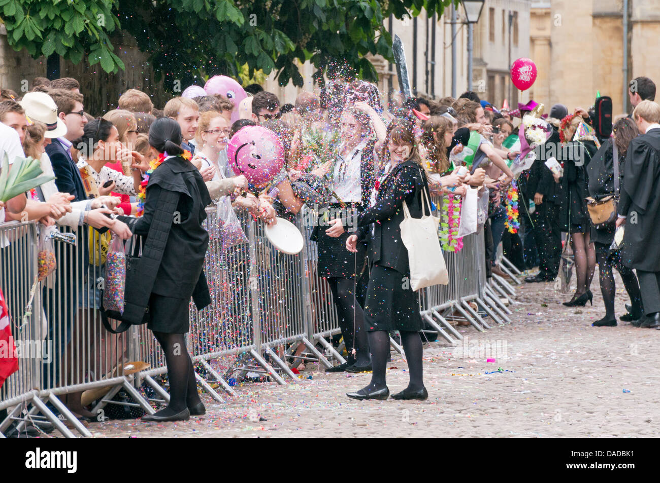 Oxford University Studenten feiern Abschluss der Abschlussprüfungen Stockfoto