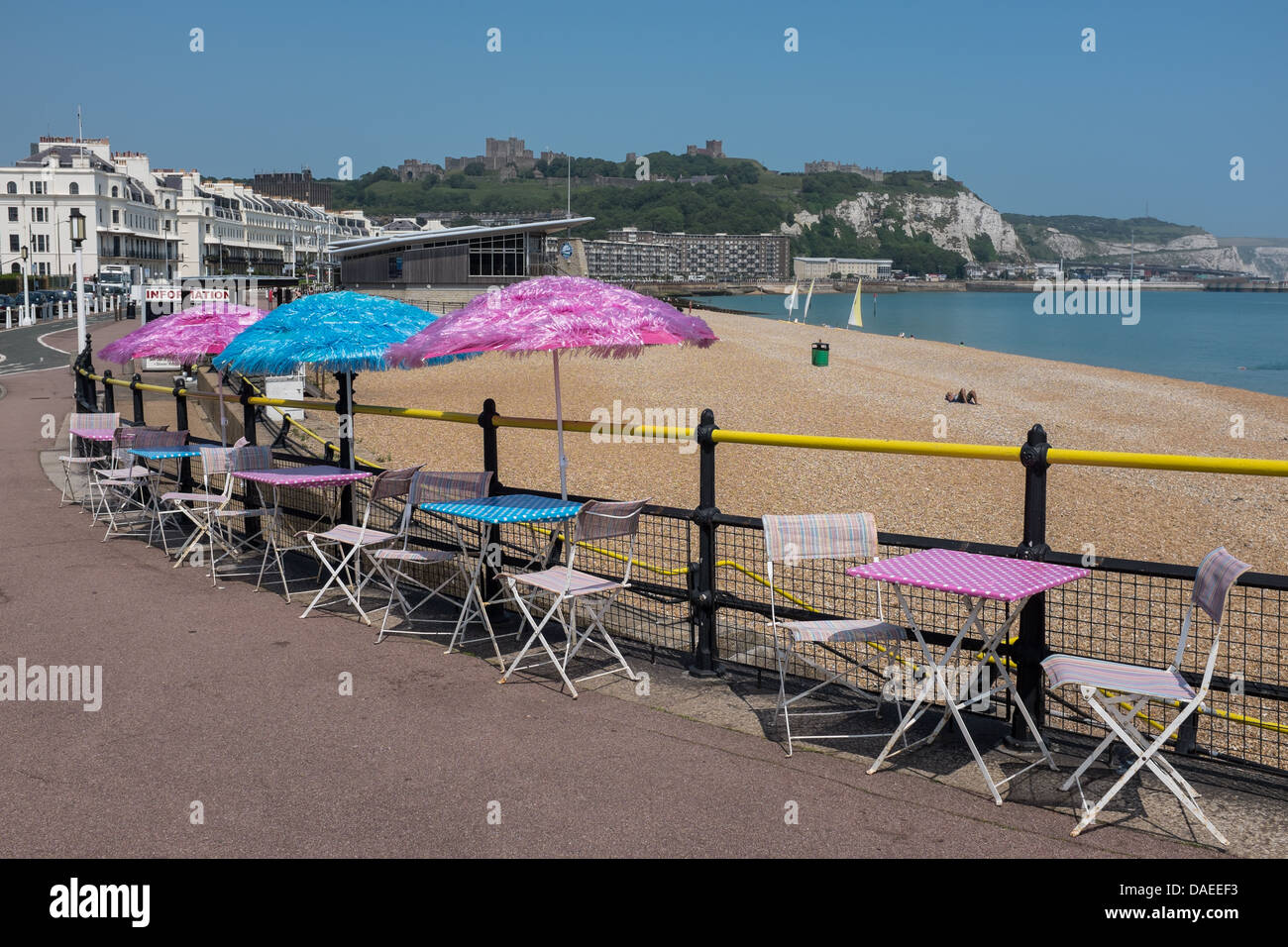 Die Strandpromenade & Beach, Marine Parade, Dover, Kent, UK Stockfoto