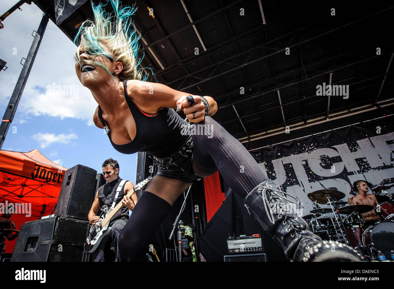 Toronto, Ontario, Kanada. 10. Juli 2013. HEIDI SHEPHERD, Sänger Amaerican Band Butcher Babies auf der Bühne im Rockstar Energy Drink Mayhem Festival in Toronto Credit: Igor Vidyashev/ZUMAPRESS.com/Alamy Live News Stockfoto