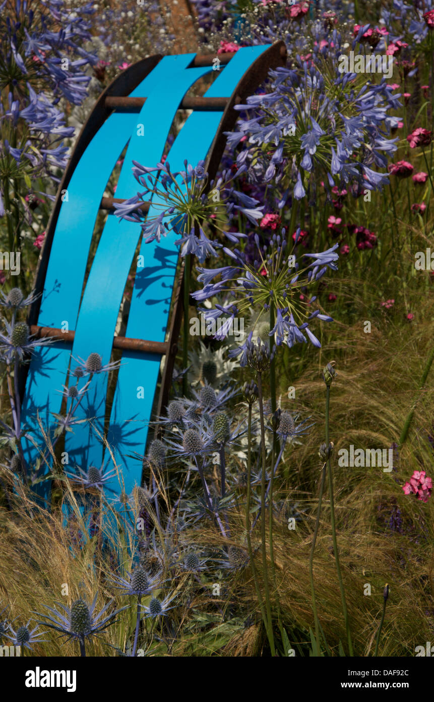 Detail der Pflanzung in der Ecover Garten von RHS Hampton Court Palace Flower Show 2013, London, UK. Stockfoto