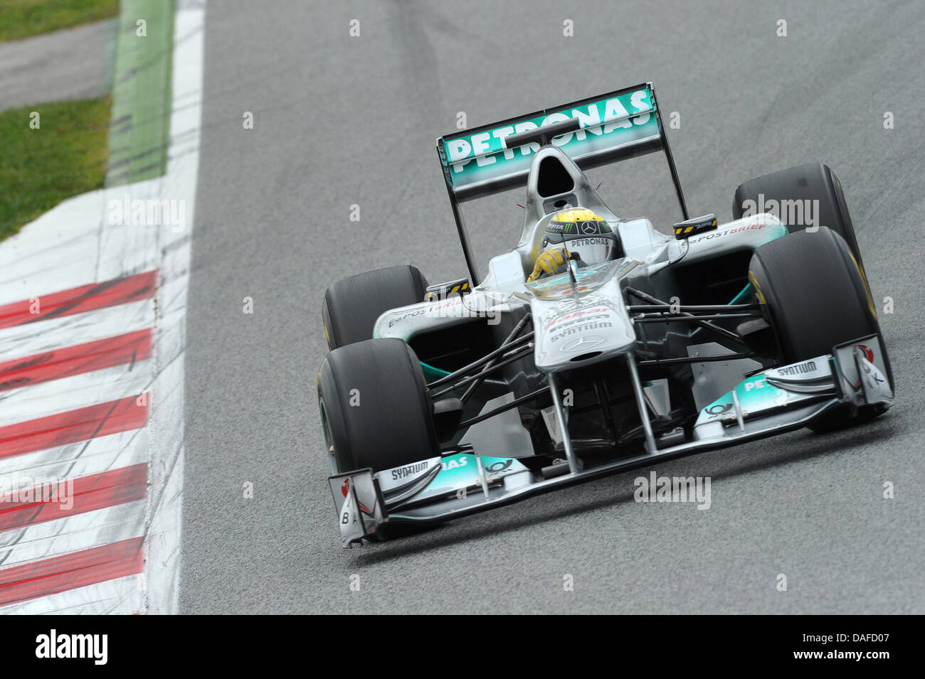 Deutsche Formel 1 pilot Nico Rosberg Team Mercedes Grand Prix in Aktion während des offiziellen Tests verlaufen entlang der Rennstrecke "Circuit de Catalunya" in Montmelo in der Nähe von Barcelona, Spanien, 19. Februar 2011. Foto: David Ebener Stockfoto